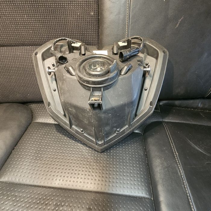 Фар за мотоциклет Yamaha MT 125