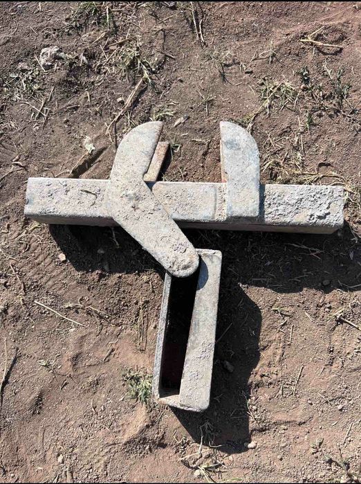 Скоби кламери ригели вертикализатори и аксесоари за вертикален кофраж