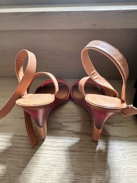 Sandale Guess din piele naturala