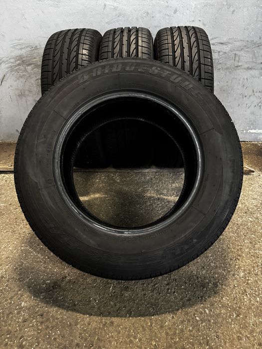 Гуми 235/60/16 BRIDGESTONE Dueler