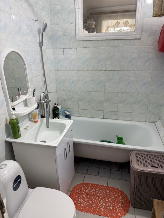 Сдам 2 комнатную квартиру