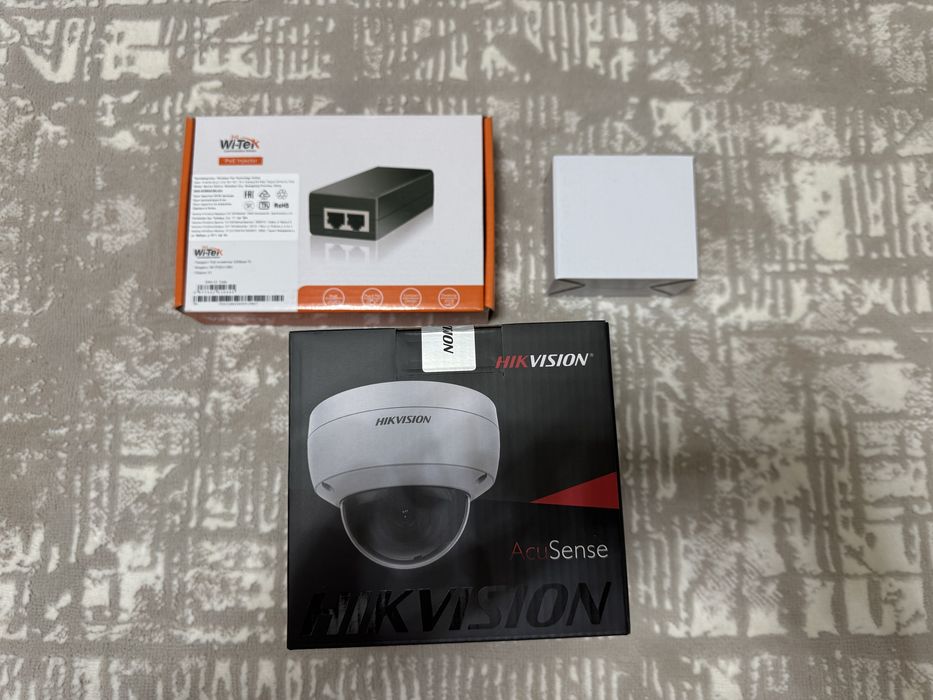 IP-камера Hikvision DS-2CD3143G2-IU