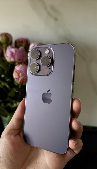Продам IPhone 14 pro