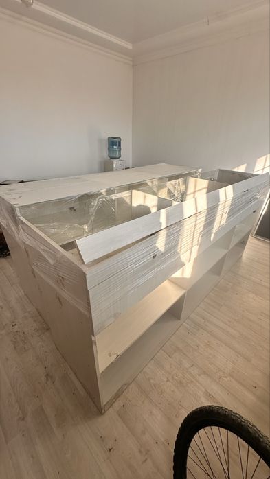 Ветрина для магазин