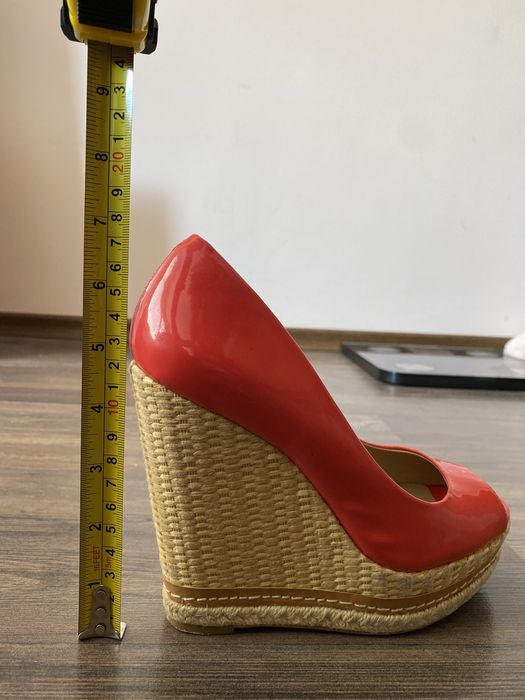 Сандали на ток Six Fifth Avenue 36 номер