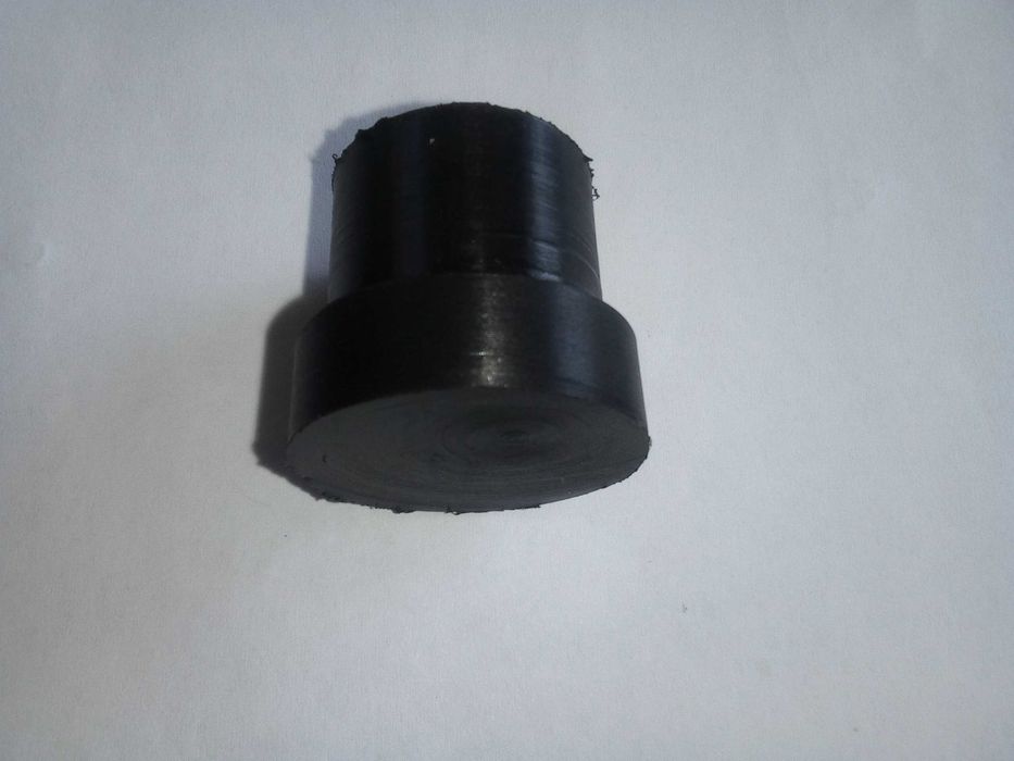 Гумени стъпки за столове, тръбни мебели и др.