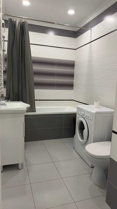 Дава се под наем Двустаен апартамент в София, Младост 1 - 50 кв.м за 375 € - Снимка #2