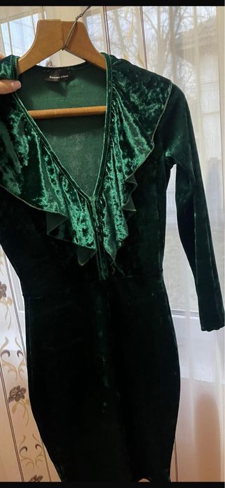 Vand  rochie verde smarald