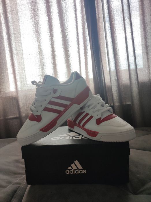 adidas original 42 р.