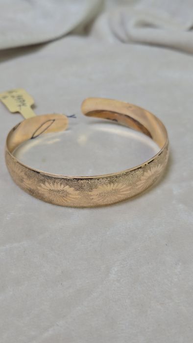 БИЛЕЗИК из красного золота