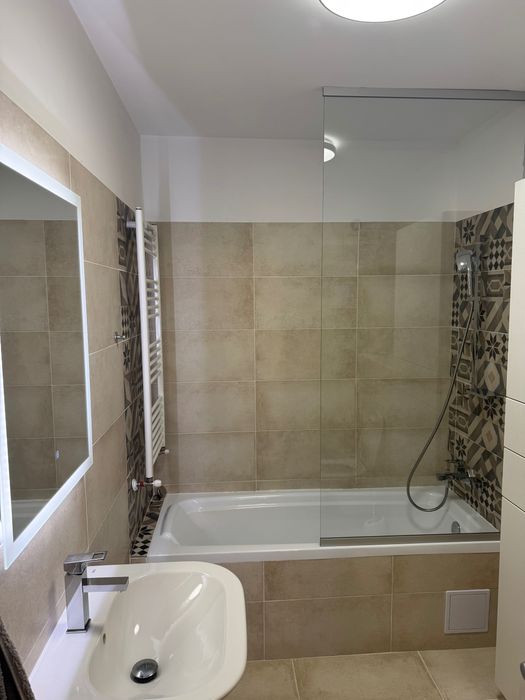 Viva City - Iulius Mall Ap 81mp - 3 camere - 2 bai - terasa 18 mp - parcare subterana