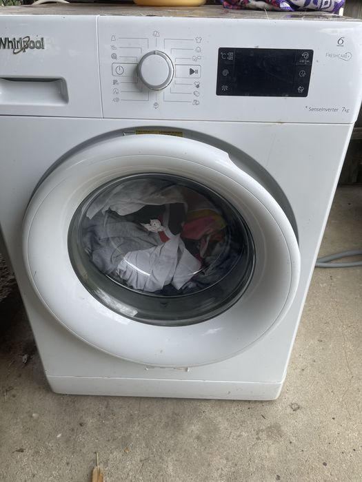 Vand masina de spalat whirlpool