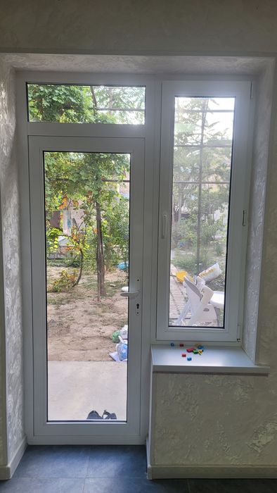 Akfa eshik va romlar