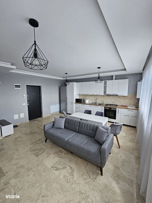 De Închiriat apartament tip Penthouse de 3 camere  Strada Stelelor!