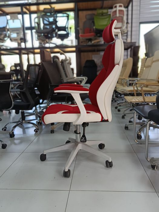 Кресло для офиса и дома  - FREEDOM