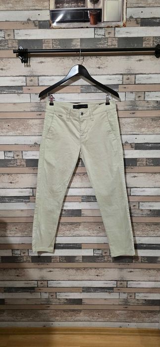 Guess M-дамски панталон (А-65)