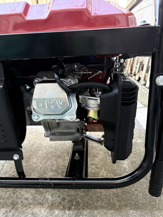 Бензинов трифазен генератор за ток Honda ,7.0 Kw , 8.1 часа