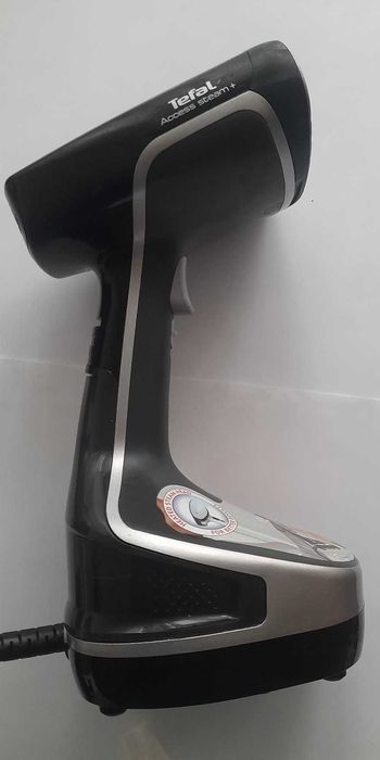 Fier de calcat vertical Tefal