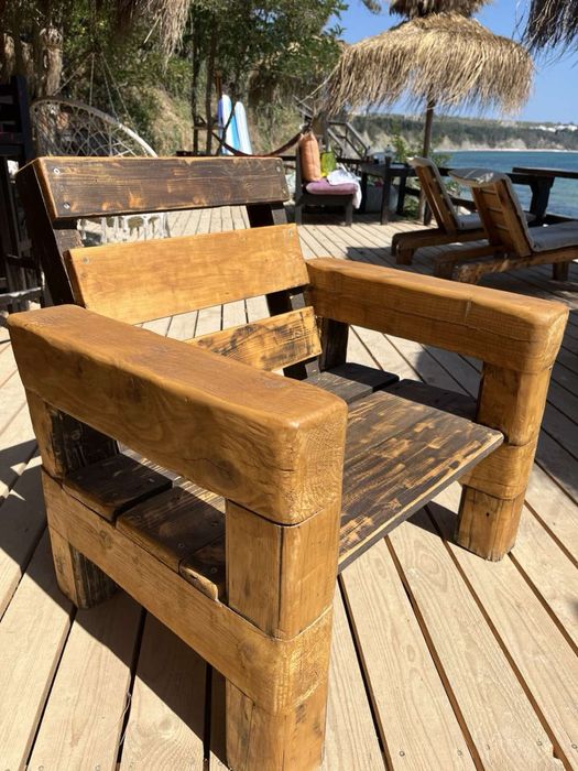 Стол -дървено кресло ръчна изработка