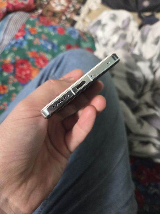 Vivo x 200 pro в идеале АКБ 98%