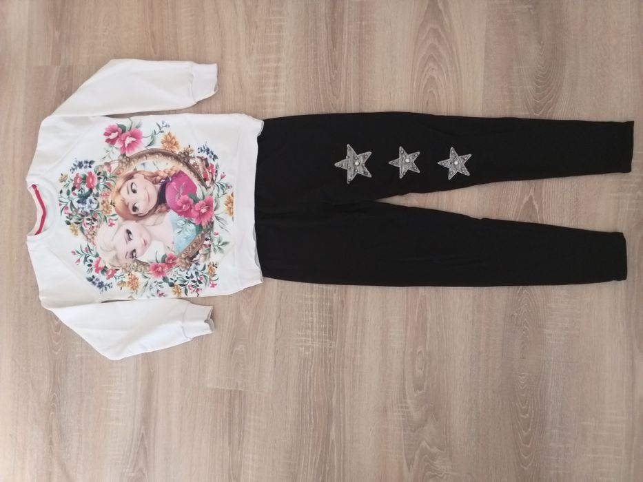 Комплекти за момиче по 15лв.За бройка.