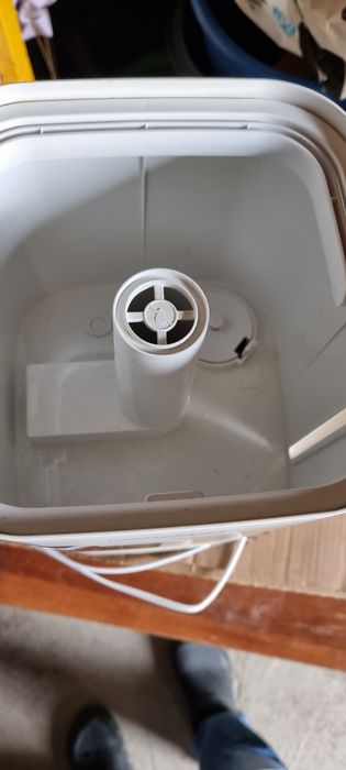 Продается б/увлажнитель воздуха