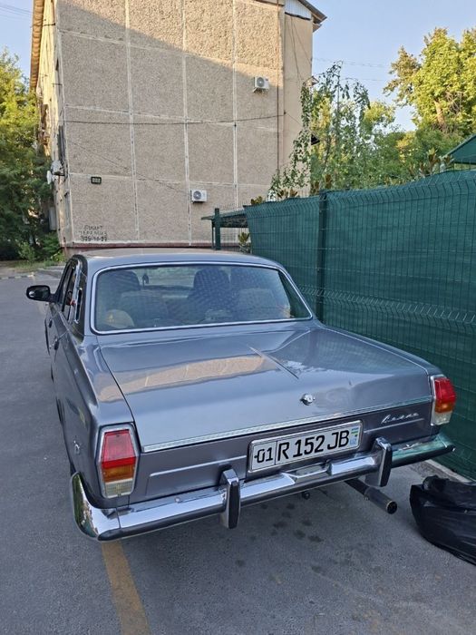 Волга Gaz2401 82yil