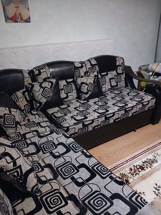 Vând colțar extensibil folosit