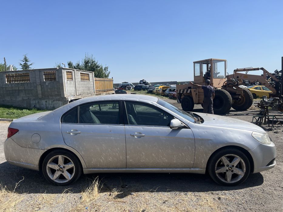Chevrolet Epica (2009г. 2.0i 143к.с) на части
