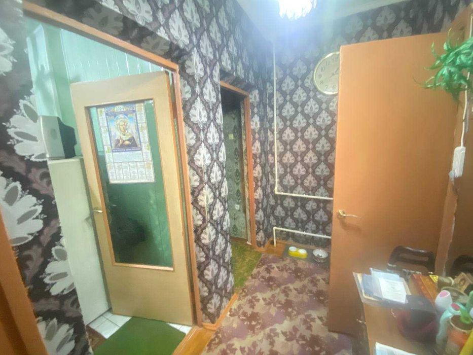 Продам под офис 1-комн 44м2 по ул Бабура. Ориентир 1-я Нотариальная к