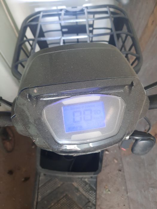 Электро скутер сатылады