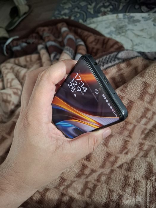 Продаётся Poco X4 GT