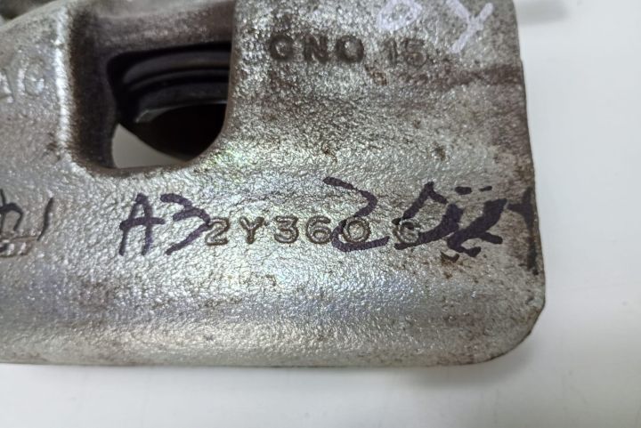 Etrier dreapta fata   2Y360G Volkswagen VW Tiguan a 2-a generatie (fa