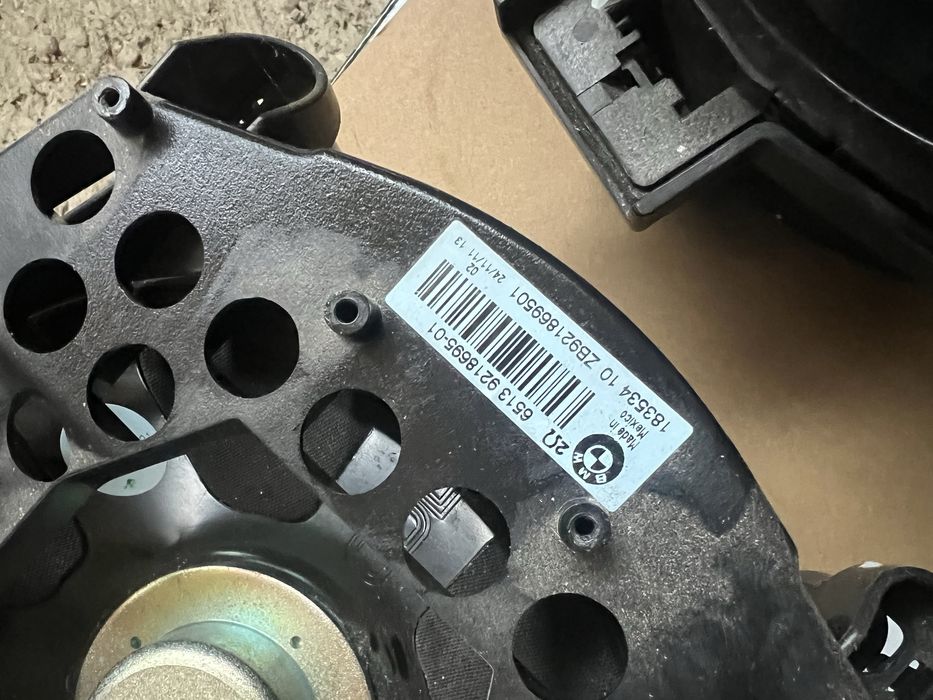 Subwoofere BMW originale Hi-Fi / Harman Kardon –