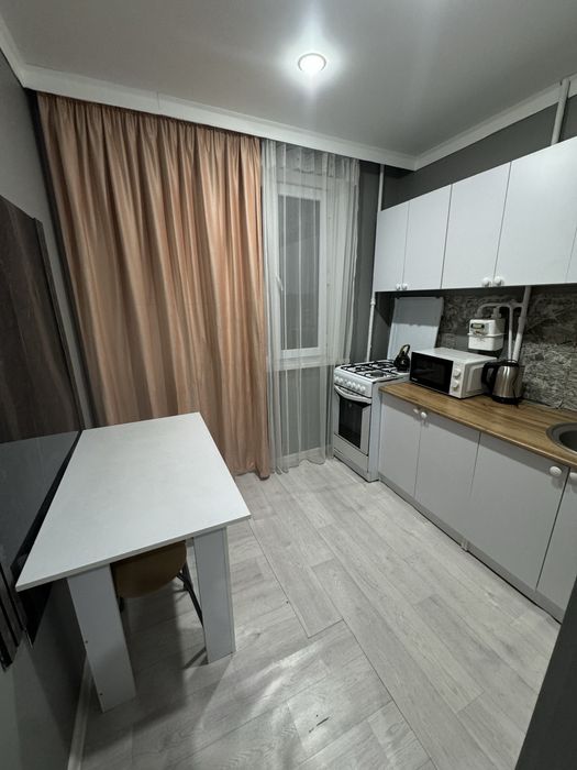 Квартира посуточно 10000тг