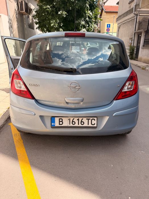 Opel Corsa 1.2 полуавтомат
