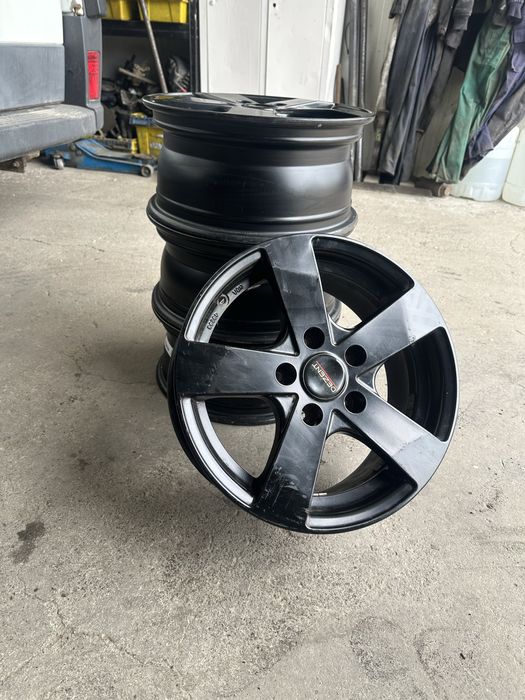 Jante de aluminiu