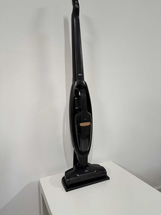 Безжична Прахосмукачка AEG QX6-1-45AN | Работи Перфектно | 99€