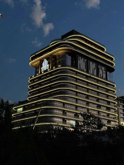 Продается помещения Бизнес Центр Zarafshan Ул. Бабура  200м2  .