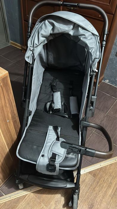 Продам коляску детскую для прогулки