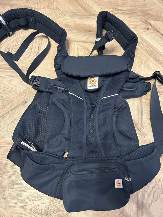 Ergobaby раница