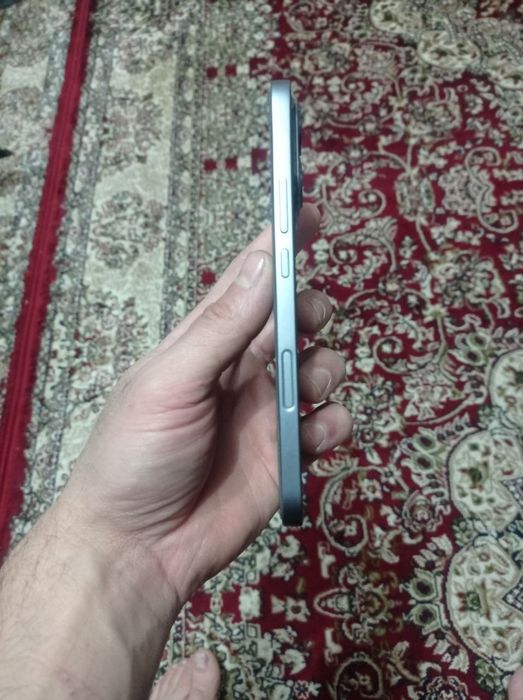 Продам новый телефон