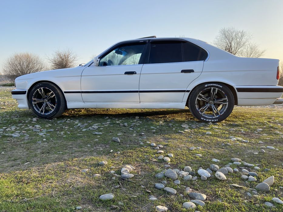 Продам бмв Е34 , 520