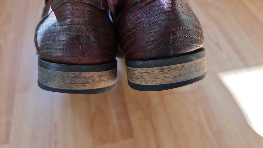 Pantofi Boss marime 42