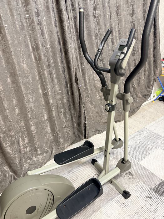 Продам тренажер элипс