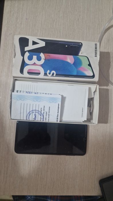 Продам телефон Самсунг А30s. В хорошем состоянии.