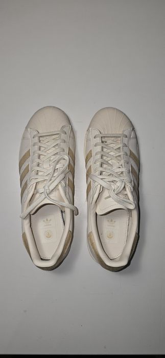 Adidas Superstar