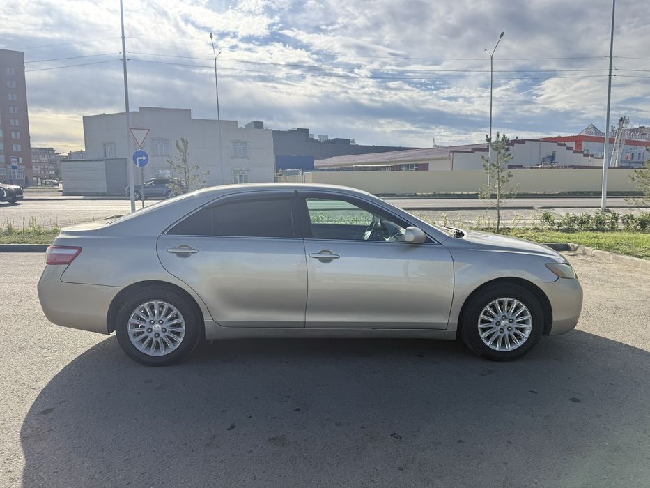 Продам камри 40 2,4 американец