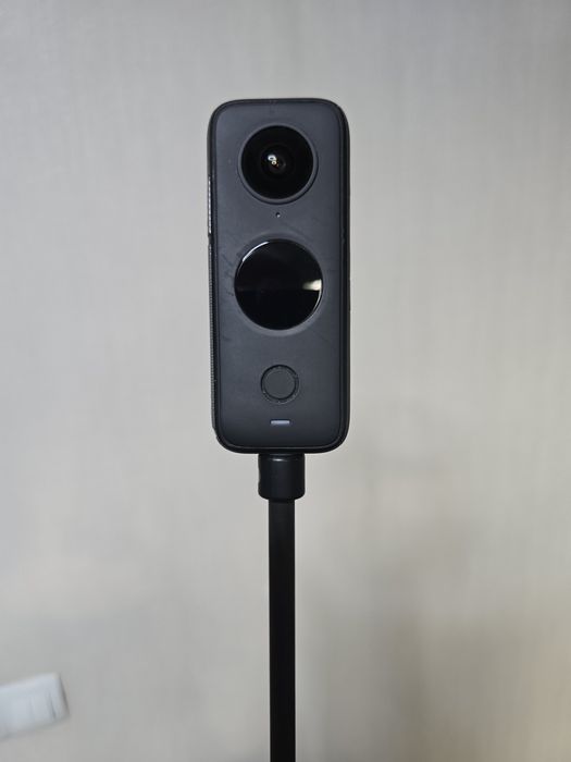 Insta360 X2 экшн-камера