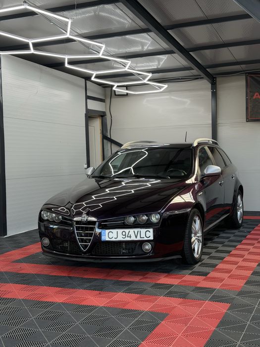 Alfa Romeo 159